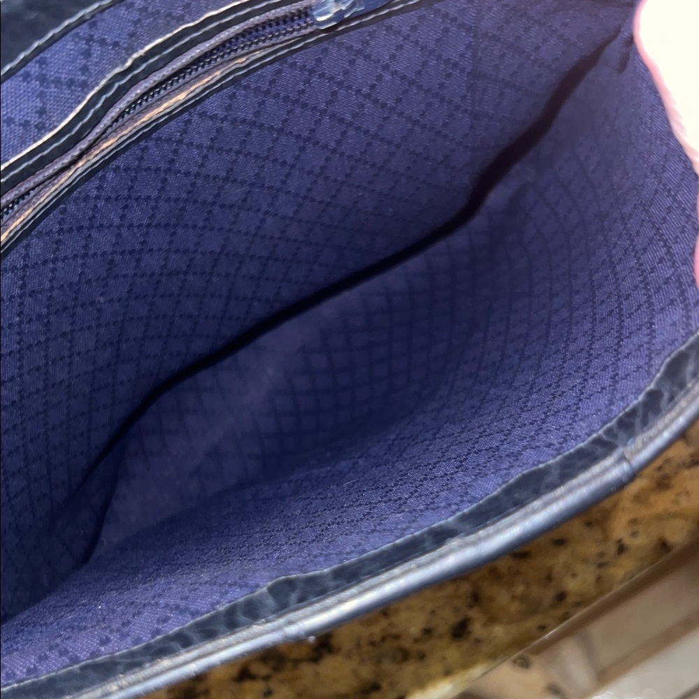 Gucci Sherryline Navy and Cream Shoulder Bag w/ COA - Picture 4 of 9